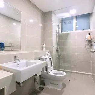 Restary: Cartoon-Themed Apartment with Infinity Pool near Imago Mall Kota Kinabalu Exterior photo