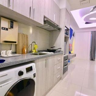Apartment Restary: Cartoon-themed With Infinity Pool Near Imago Mall Kota Kinabalu